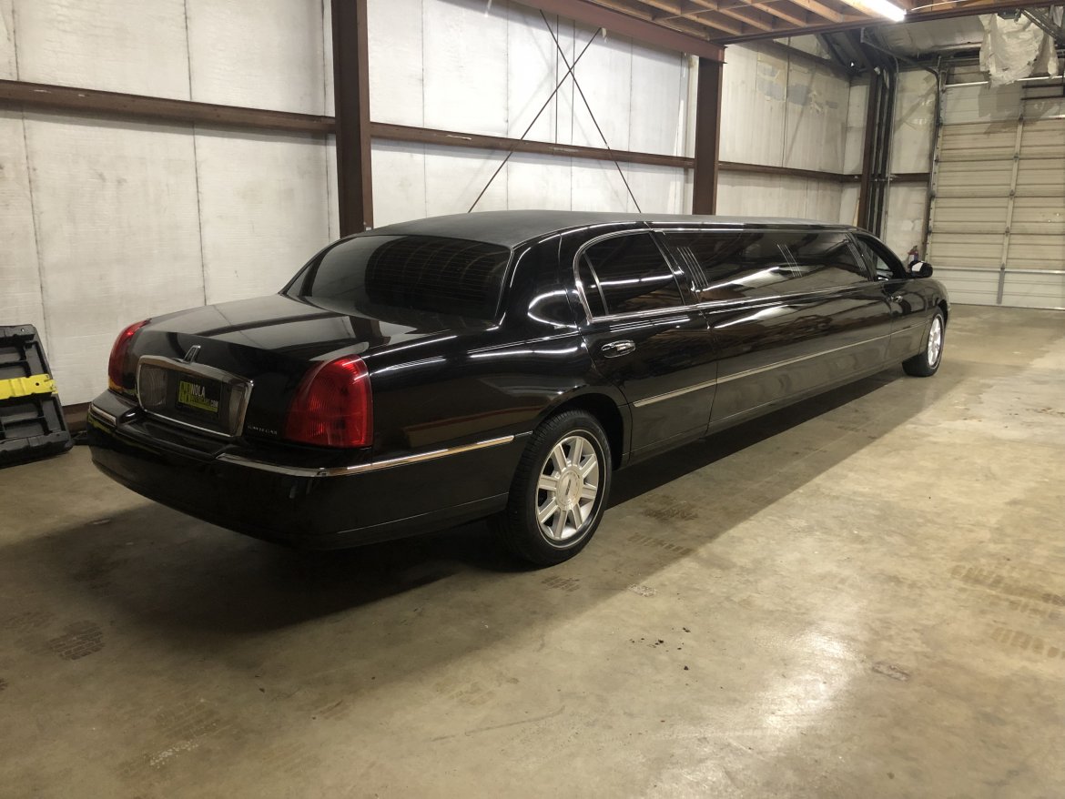 Limousine for Sale in Metairie, LA - Photo 2
