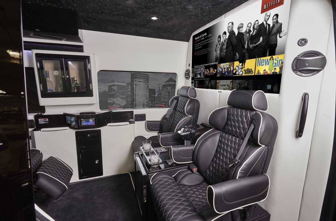 Sprinter for Sale in San Antonio, TX - Photo 5
