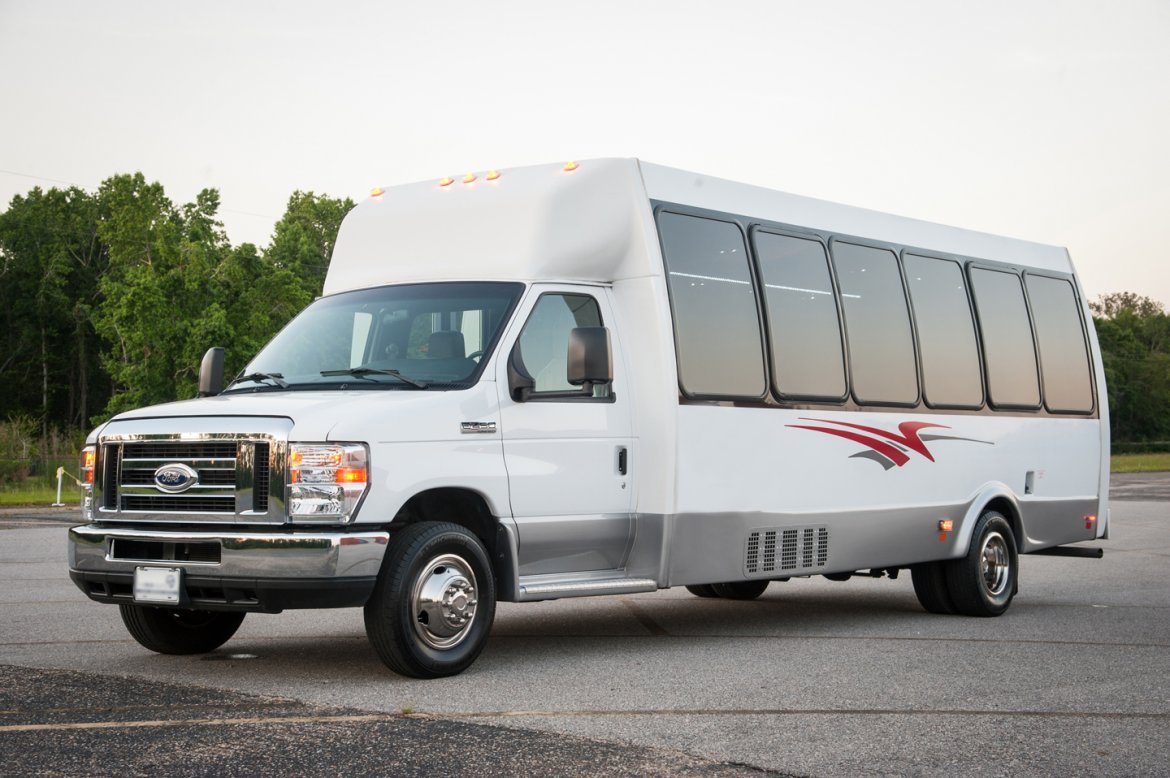 Shuttle Bus for sale: 2016 Ford E-450 27&quot; by Federal