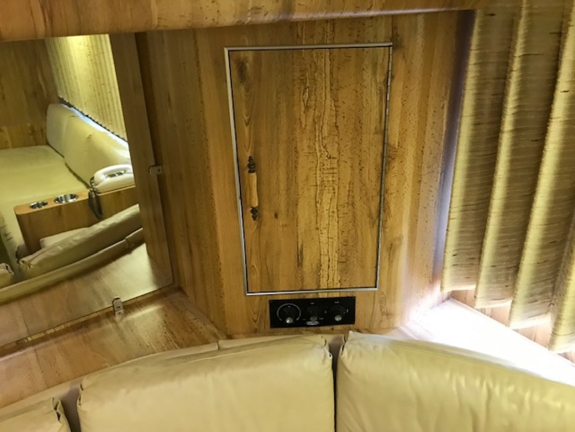 Motorcoach for Sale in oaklyn, NJ - Photo 19