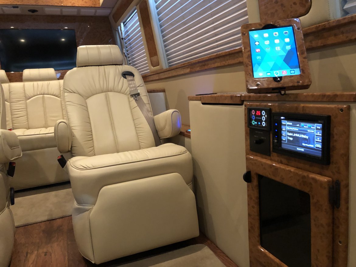 Sprinter for Sale in North East, PA - Photo 4