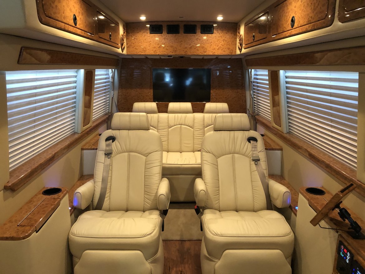Sprinter for Sale in North East, PA - Photo 2