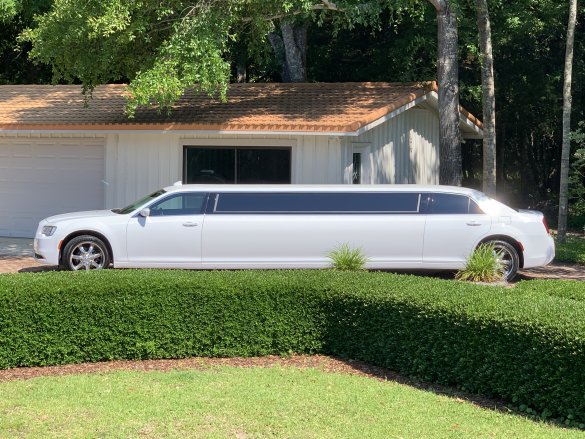 2016 Chrysler 300 Limousine for Sale in Orange Beach, AL - Photo 3