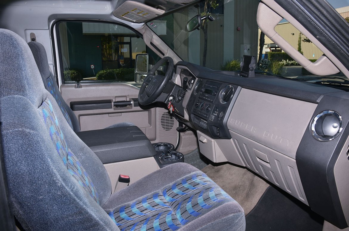 Shuttle Bus for Sale in Fontana, CA - Photo 10