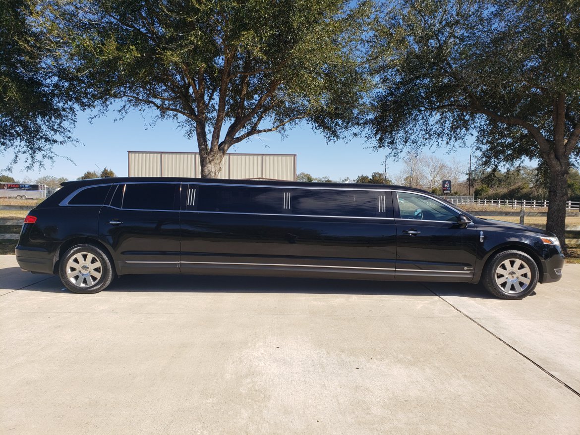 Limousine for Sale in Houston, TX - Photo 5