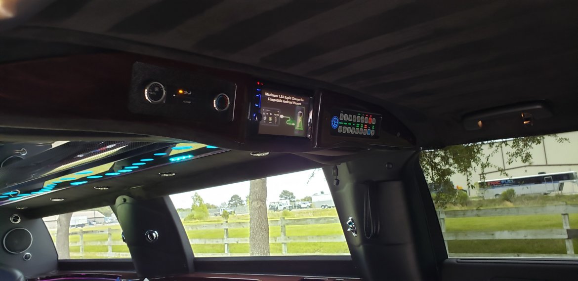 Limousine for Sale in Houston, TX - Photo 18