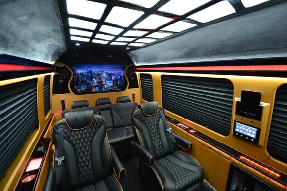 2019 Mercedes-Benz Sprinter CEO/Private Class Sprinter for Sale in Springfield, MO - Photo 2