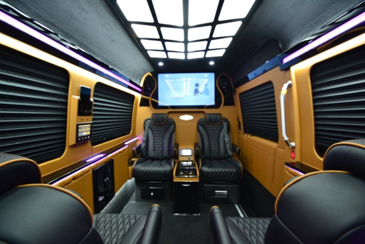 Sprinter for Sale in Springfield, MO - Photo 3
