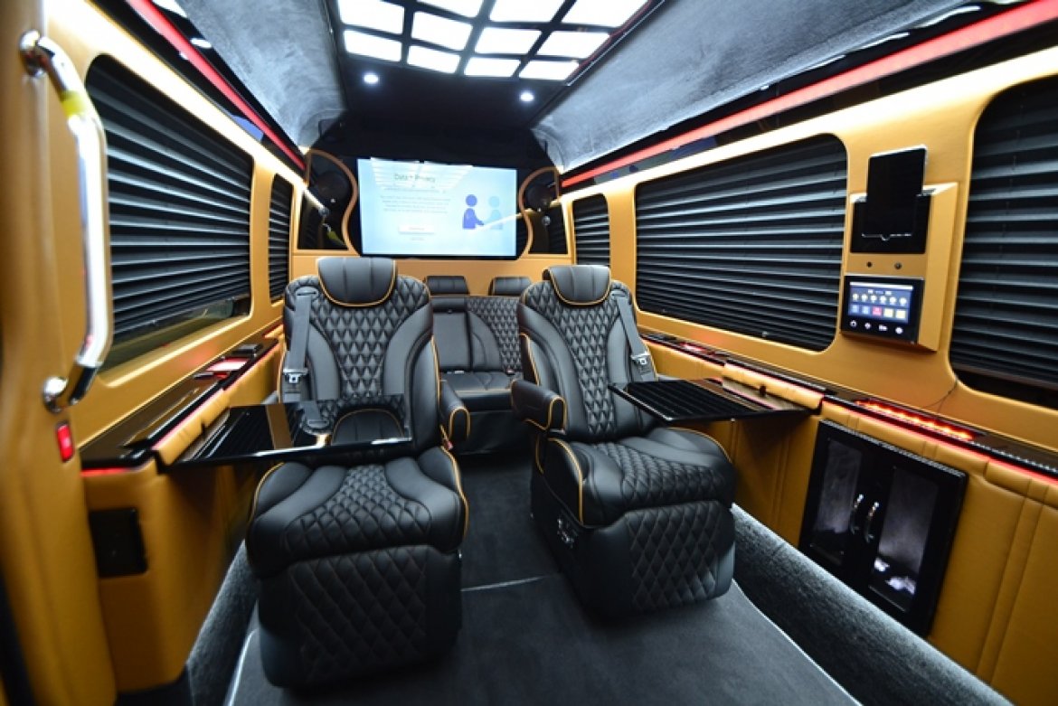 Sprinter for Sale in Springfield, MO - Photo 10