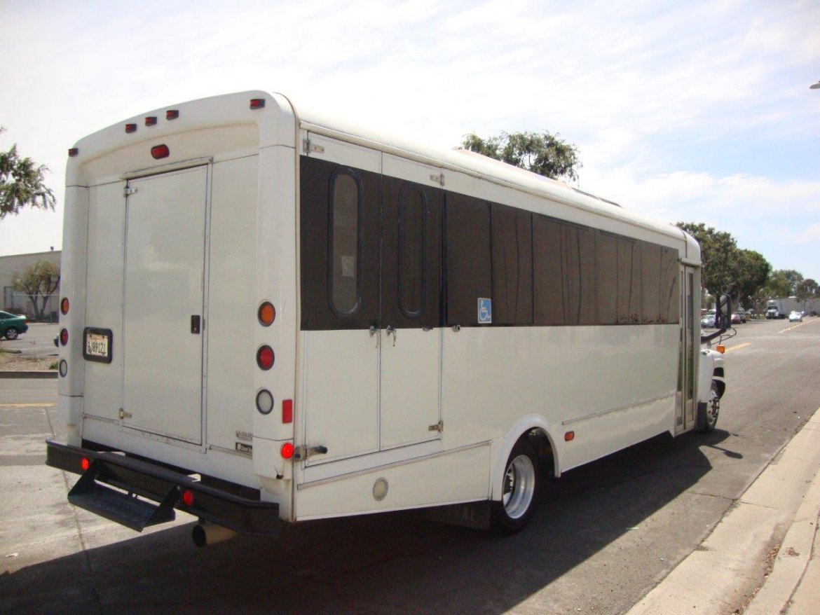 Shuttle Bus for Sale in CARSON, CA - Photo 8