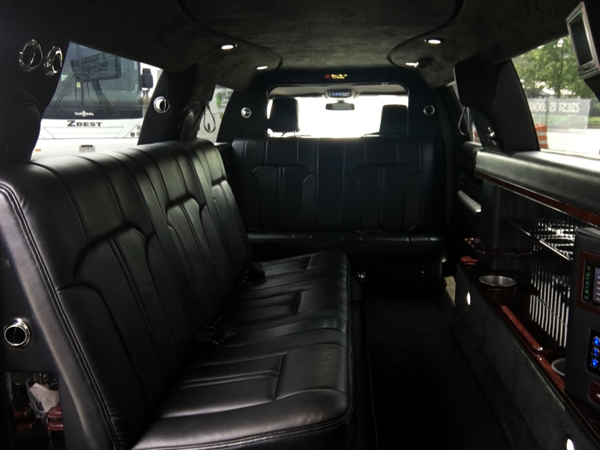 Limousine for Sale in GLEN BURNIE, MD - Photo 6