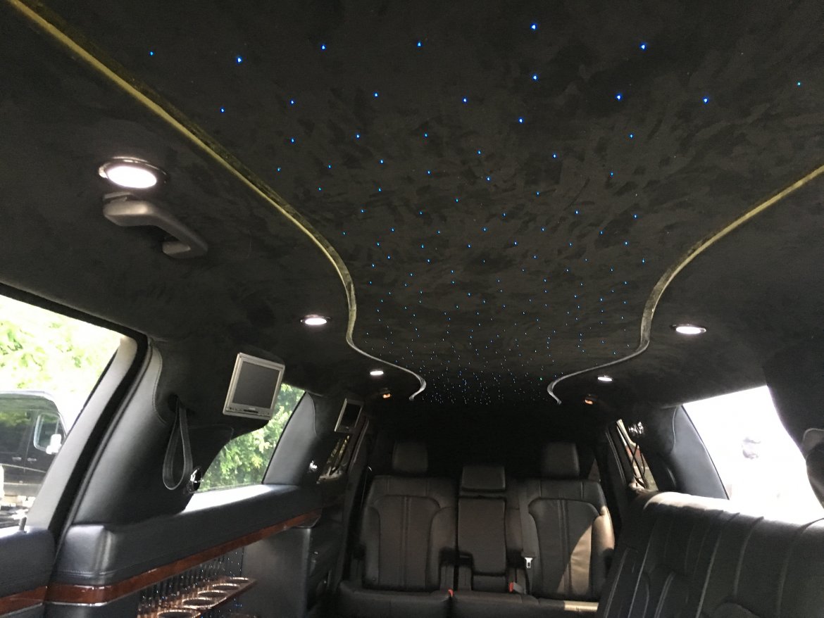 Limousine for Sale in GLEN BURNIE, MD - Photo 11