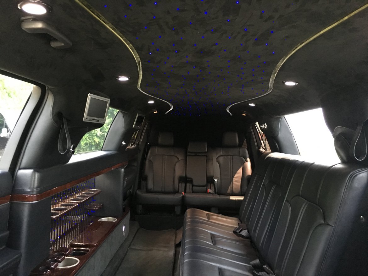 Limousine for Sale in GLEN BURNIE, MD - Photo 10