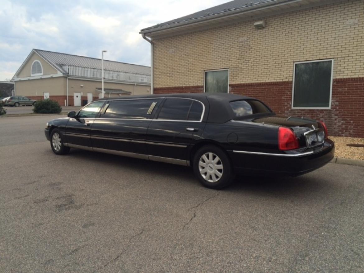 Photo of Limousine for sale: 2005 Lincoln Lincoln Krystal Limo 72&quot; by Krystal