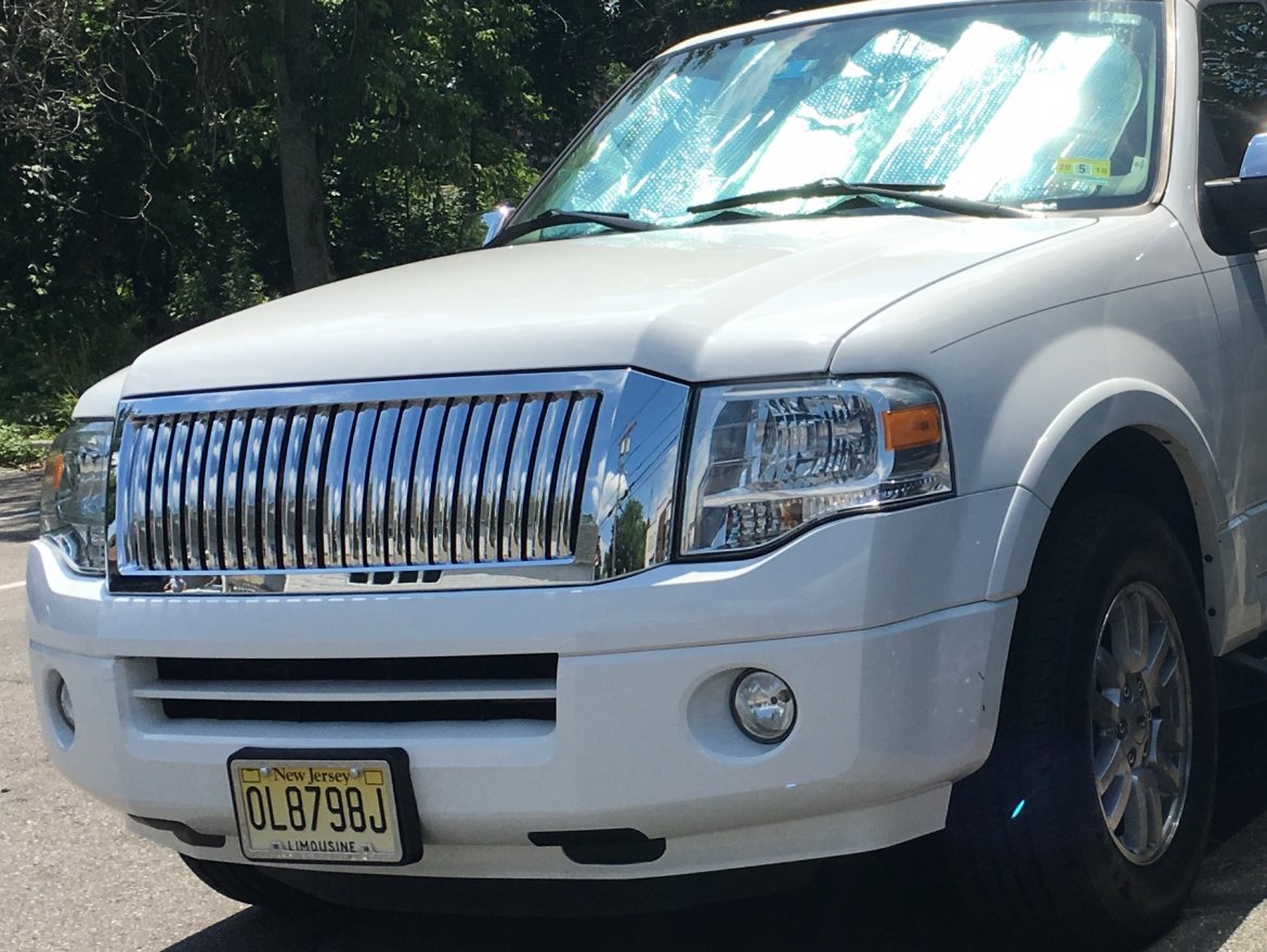 SUV Stretch for Sale in Spotswood, NJ - Photo 5