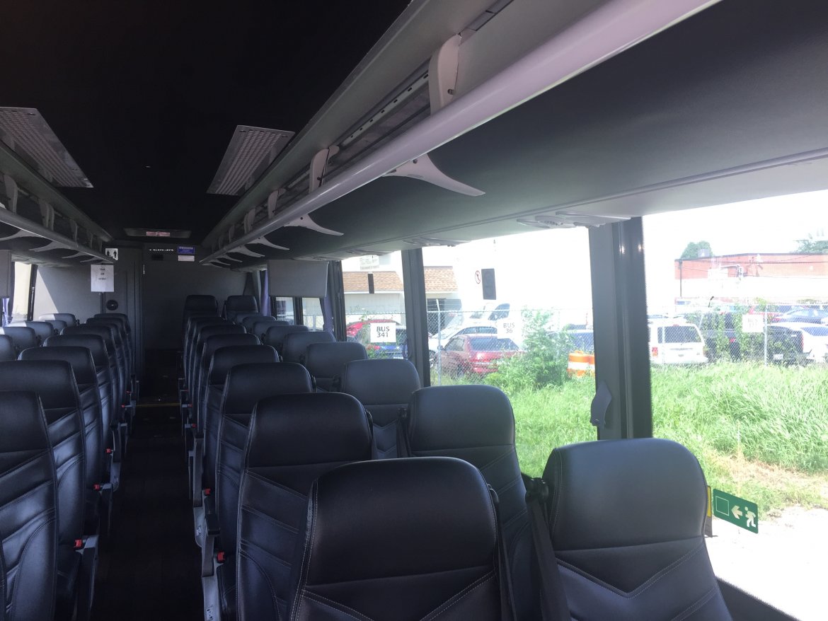 Motorcoach for Sale in Glen Burnie, MD - Photo 9