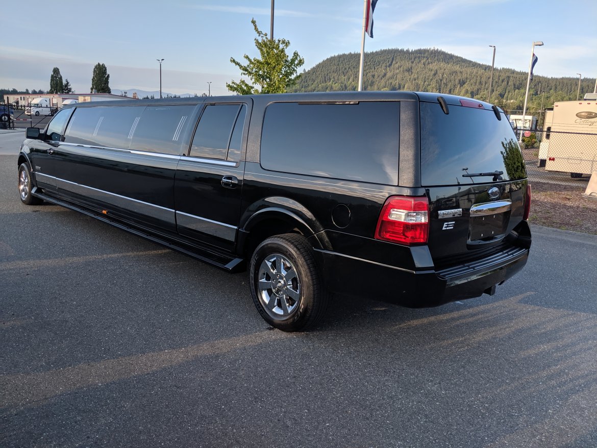 SUV Stretch for Sale in Mount Vernon, WA - Photo 7