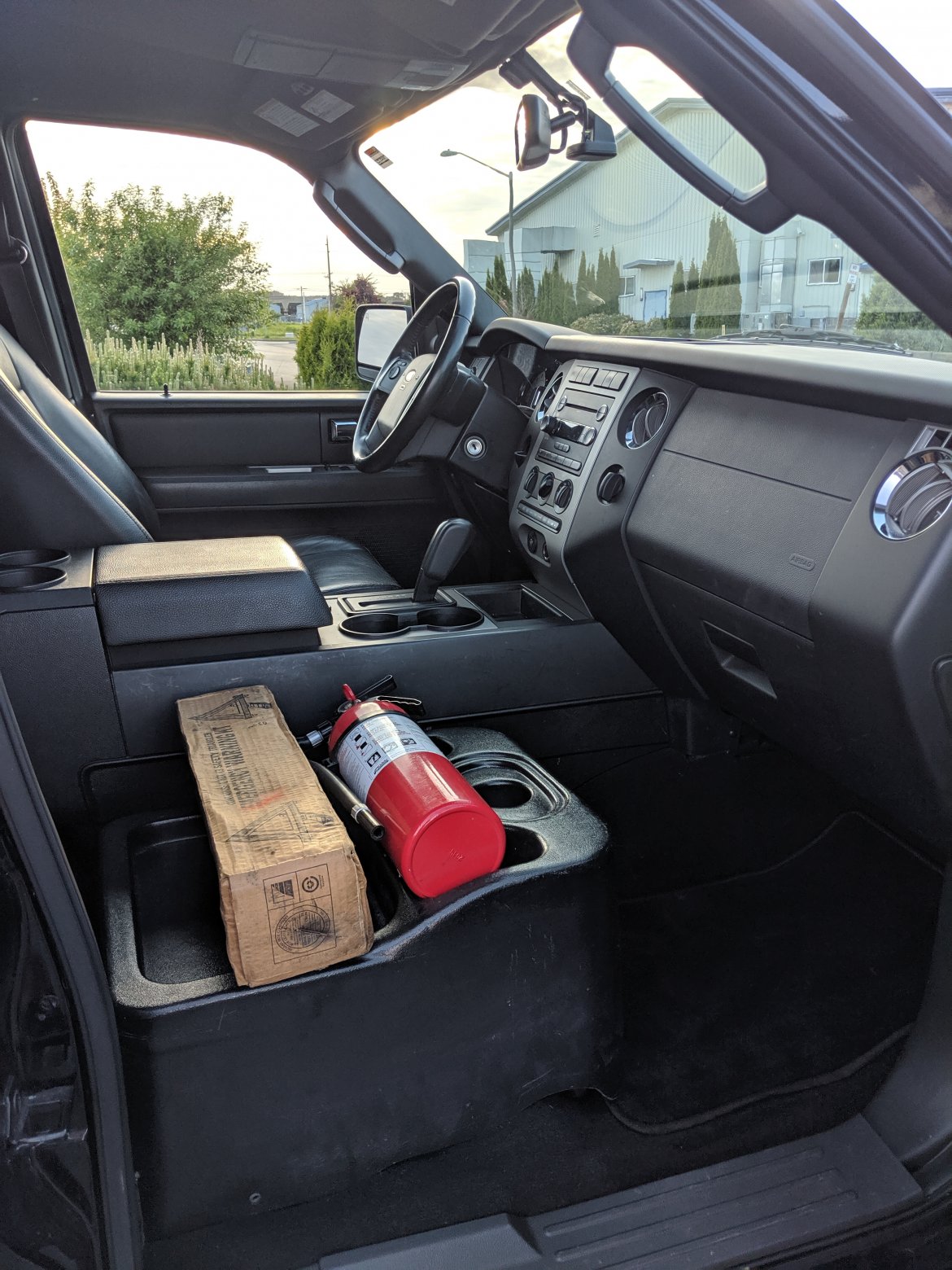 SUV Stretch for Sale in Mount Vernon, WA - Photo 9