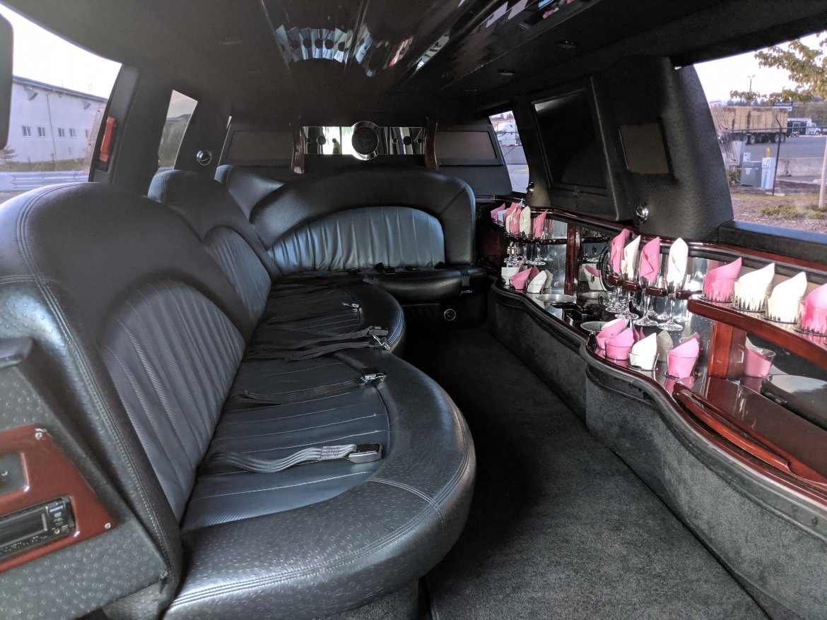 SUV Stretch for Sale in Mount Vernon, WA - Photo 13