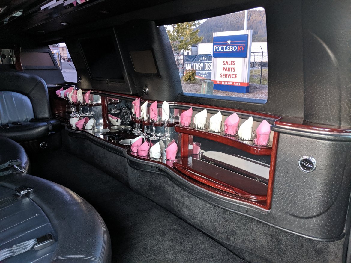 SUV Stretch for Sale in Mount Vernon, WA - Photo 14