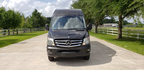 2015 Mercedes-Benz SPRINTER 3500 170" EXT Sprinter for Sale in Houston, TX - Photo 2