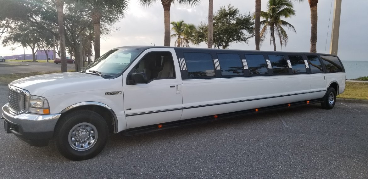 SUV Stretch for sale: 2002 Ford Excursion 240&quot; by Custom Builder
