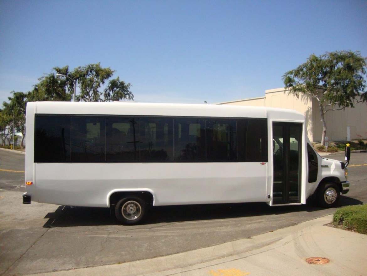 Shuttle Bus for Sale in Carson, CA - Photo 9