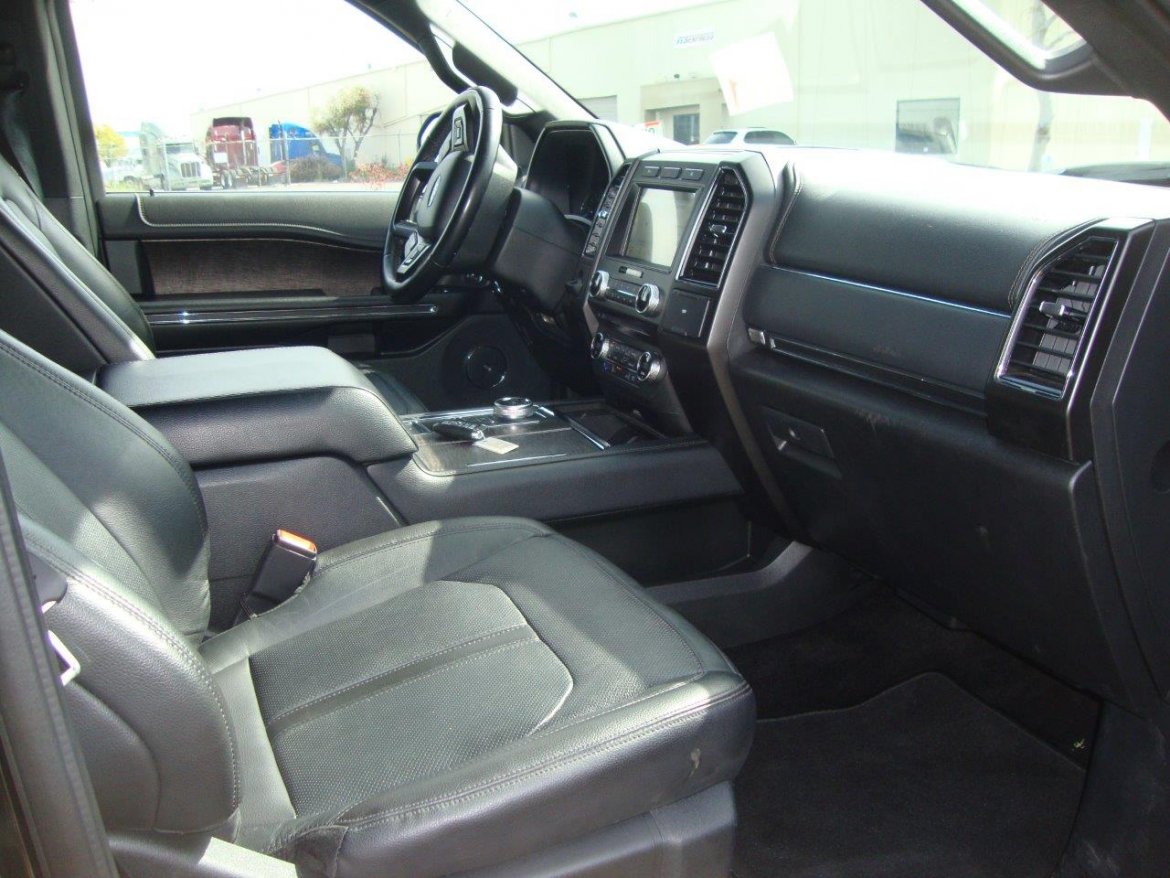 SUV for Sale in Carson, CA - Photo 14