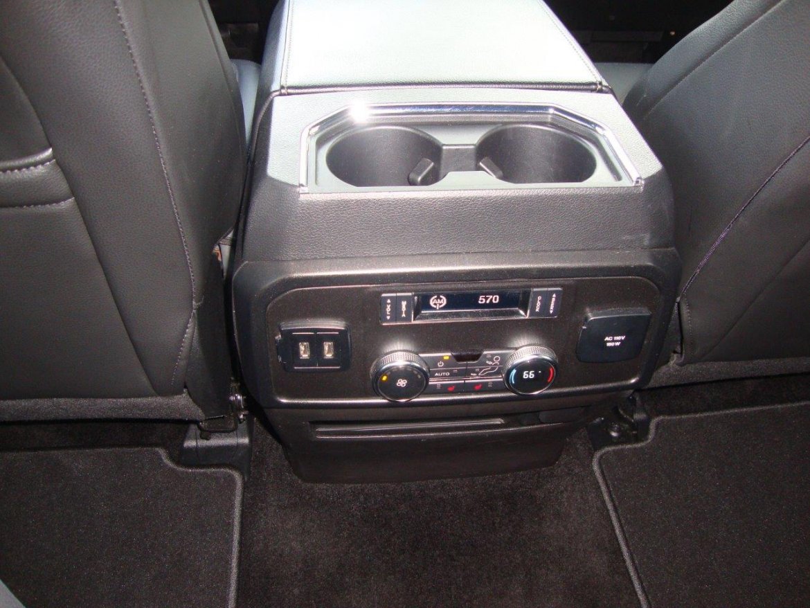 SUV for Sale in Carson, CA - Photo 17