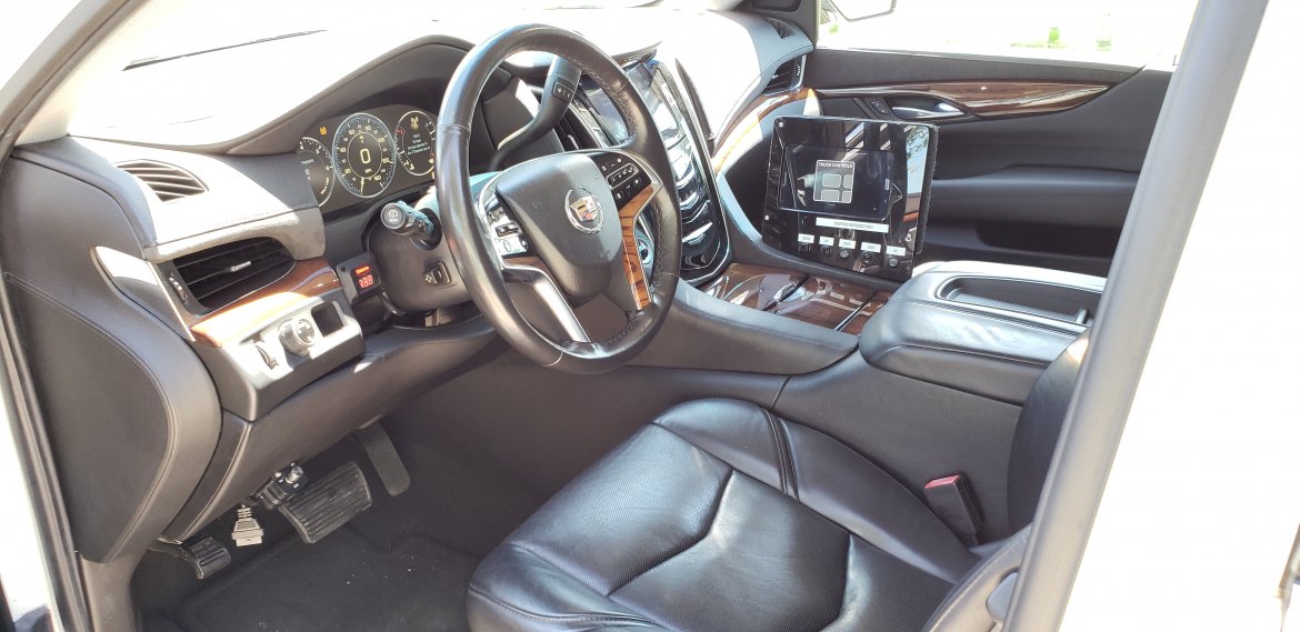 SUV Stretch for Sale in Houston, TX - Photo 10
