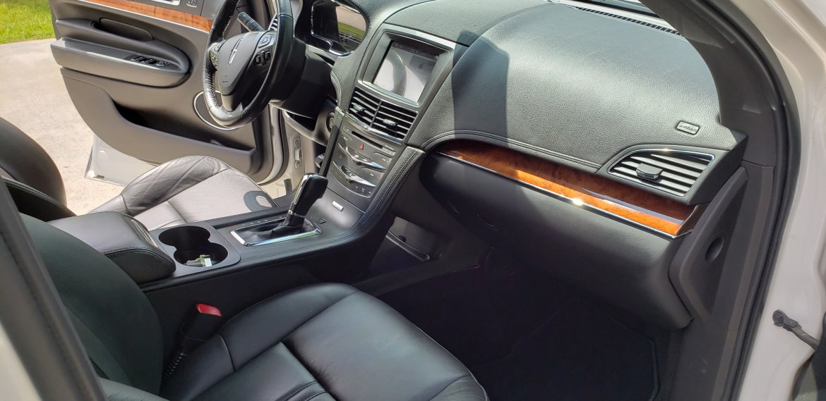 Limousine for Sale in Houston, TX - Photo 11