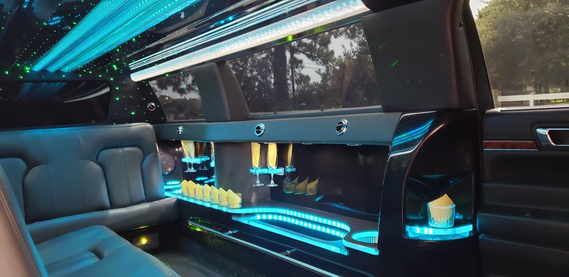 Limousine for Sale in Houston, TX - Photo 17