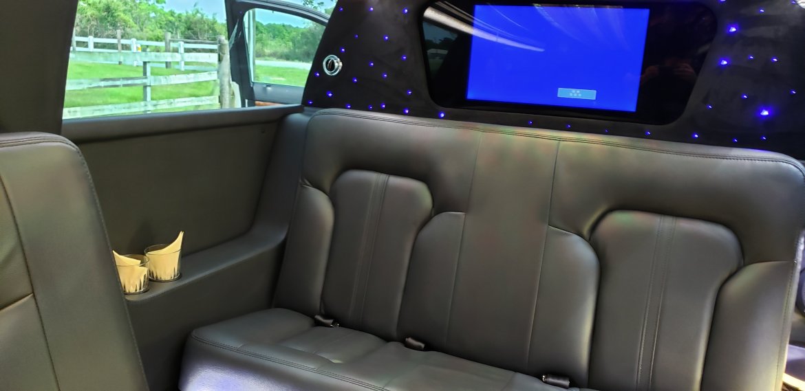Limousine for Sale in Houston, TX - Photo 23