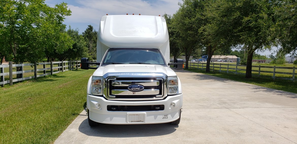 Limo Bus for Sale in Houston, TX - Photo 2