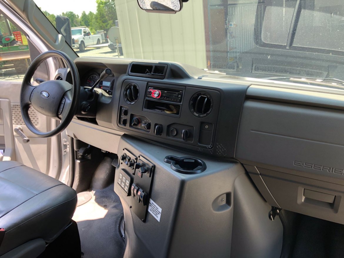 Limo Bus for Sale in NORTH EAST, PA - Photo 9
