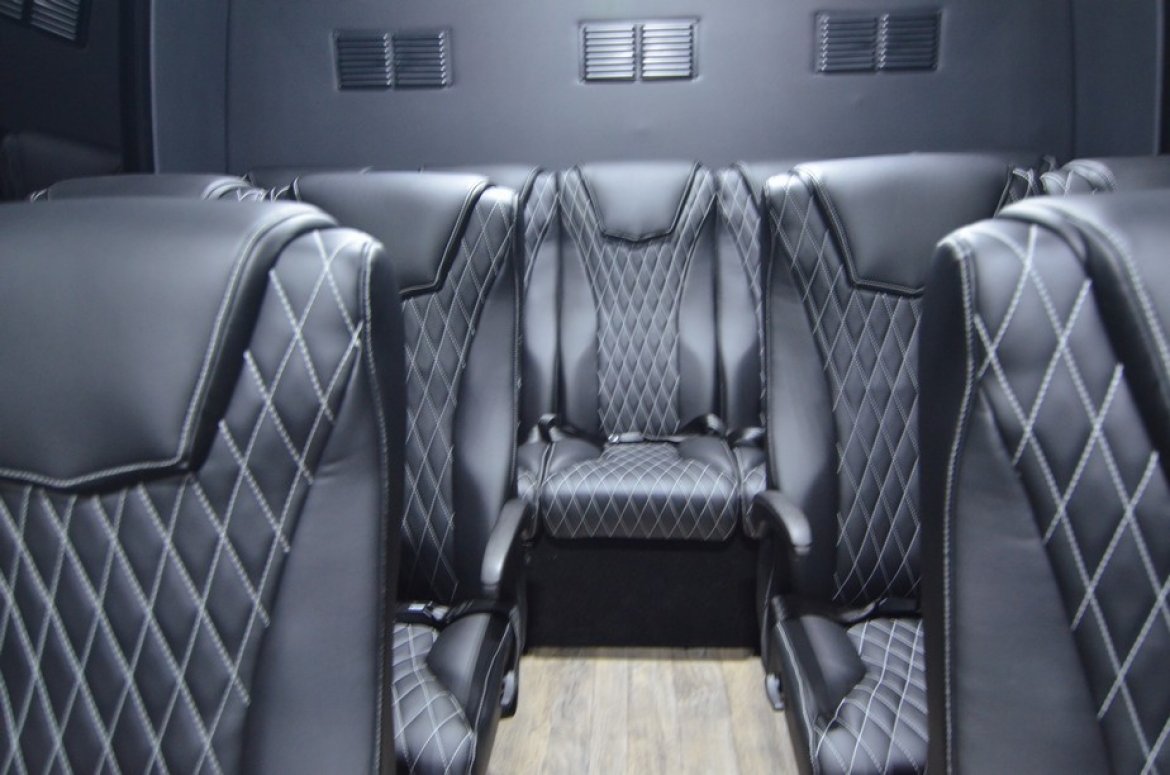 Executive Shuttle for Sale in North East, PA - Photo 6