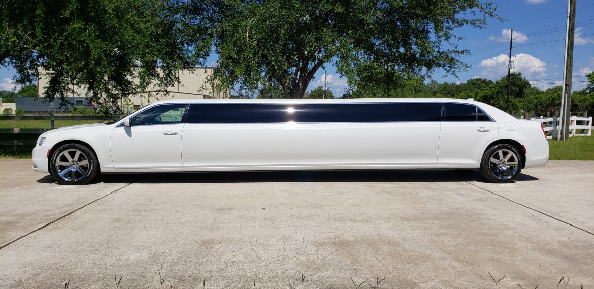 Limousine for Sale in Houston, TX - Photo 5