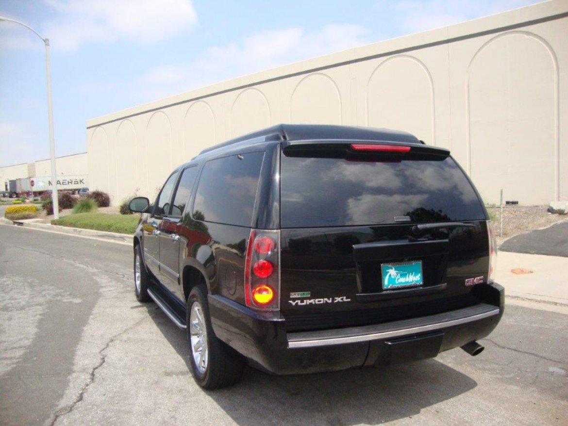 SUV for Sale in Carson, CA - Photo 5