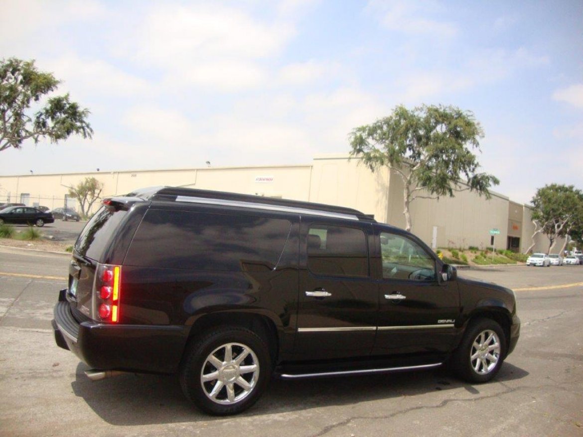 SUV for Sale in Carson, CA - Photo 9