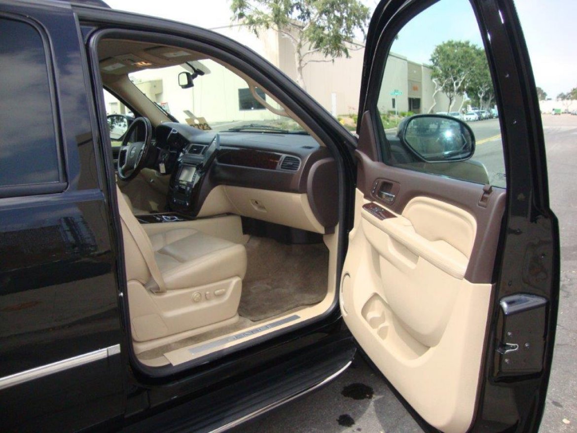 SUV for Sale in Carson, CA - Photo 12