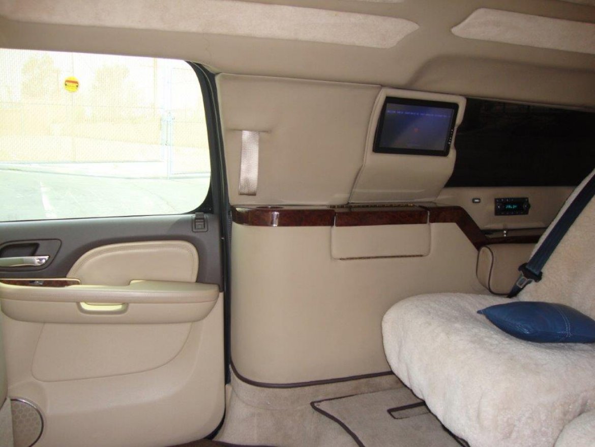 SUV for Sale in Carson, CA - Photo 16