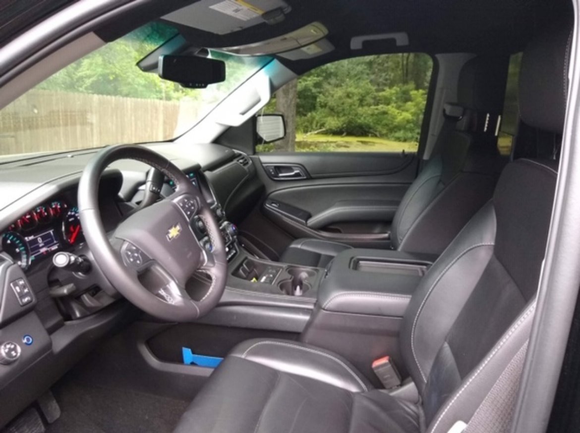 CEO SUV Mobile Office for Sale in CAMPBELL HALL, NY - Photo 9