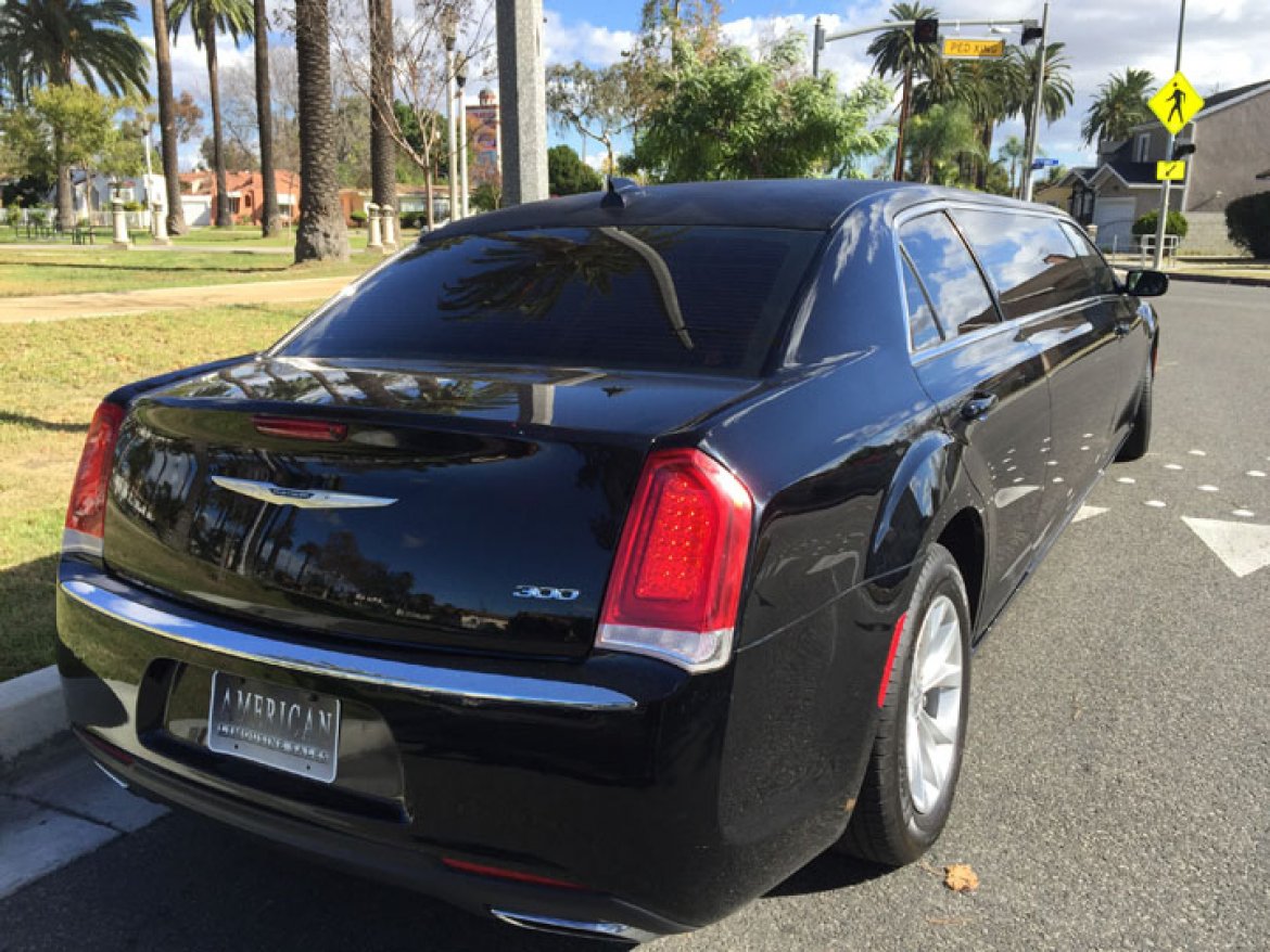 Limousine for Sale in Los Angeles, CA - Photo 9