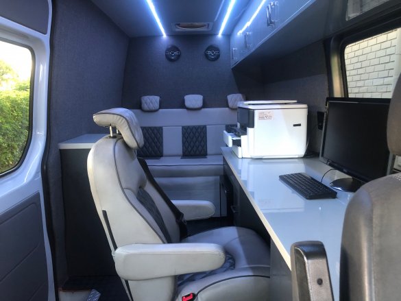 2011 Mercedes-Benz 2500 Sprinter for Sale in Boynton Beach, FL - Main Photo