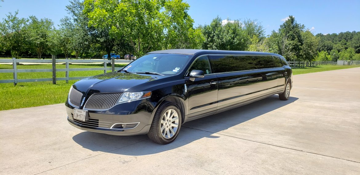 Limousine for Sale in Houston, TX - Photo 3
