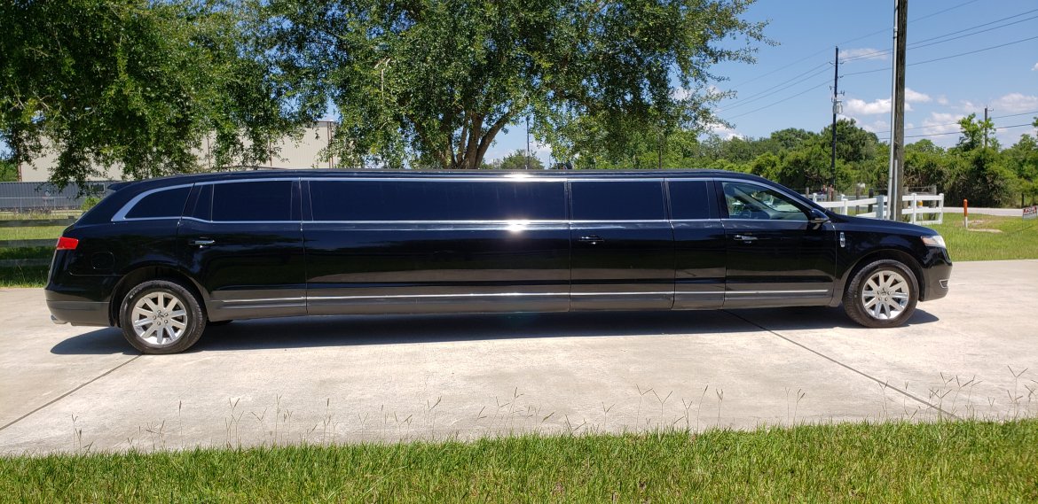 Limousine for Sale in Houston, TX - Photo 5