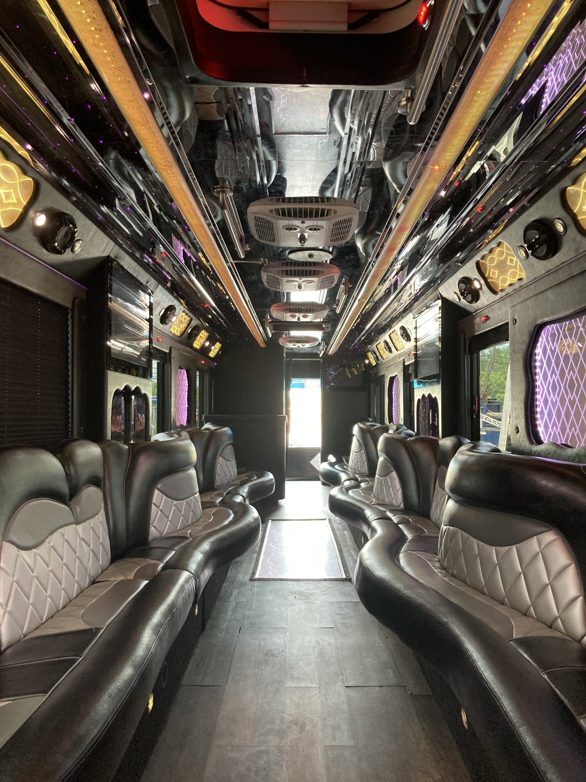 Limo Bus for Sale in Staten Island, NY - Photo 19