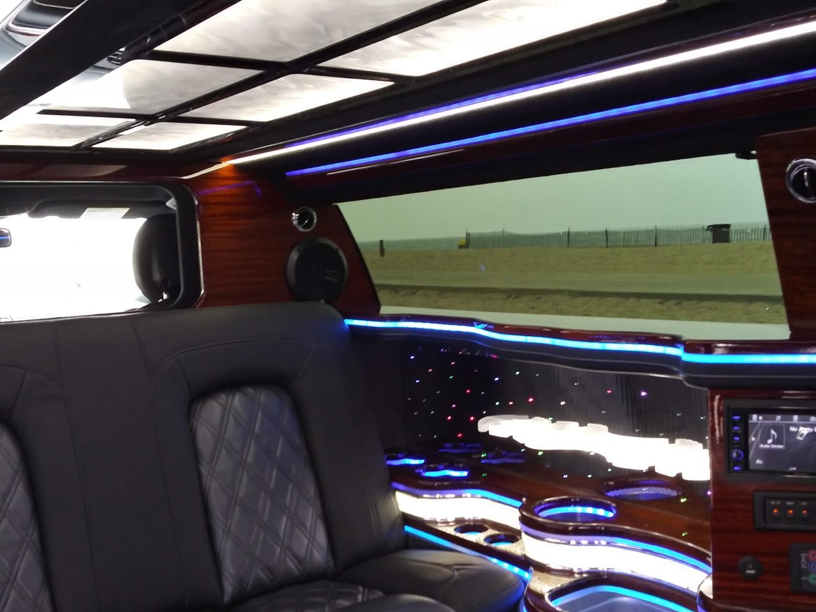 Limousine for Sale in Los Angeles, CA - Photo 9