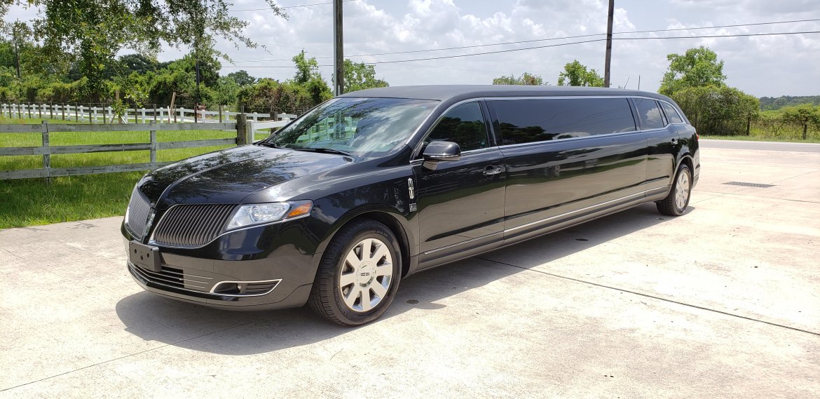 Limousine for Sale in Houston, TX - Photo 3