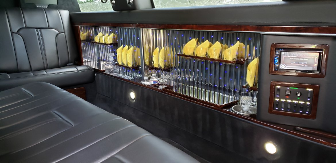 Limousine for Sale in Houston, TX - Photo 17